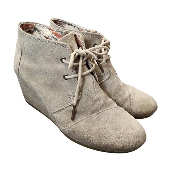 Toms Wedge Lace Up Bootie, Tan, Size 8.5 - Picture 1 of 7